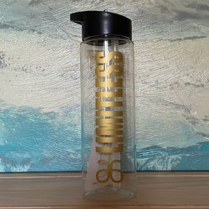 ARBONNE logo’d LIMITLESS BPA free 24 oz water bottle NEW